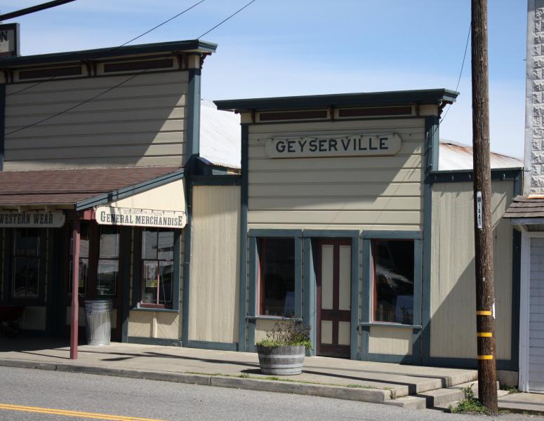  Geyserville Store