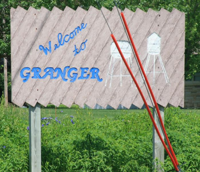  Granger Iowa 20090607 Sign