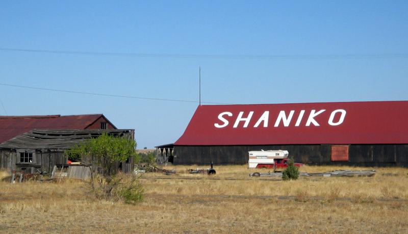  Barn in Shaniko