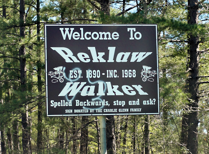  Reklaw Texas townsite sign