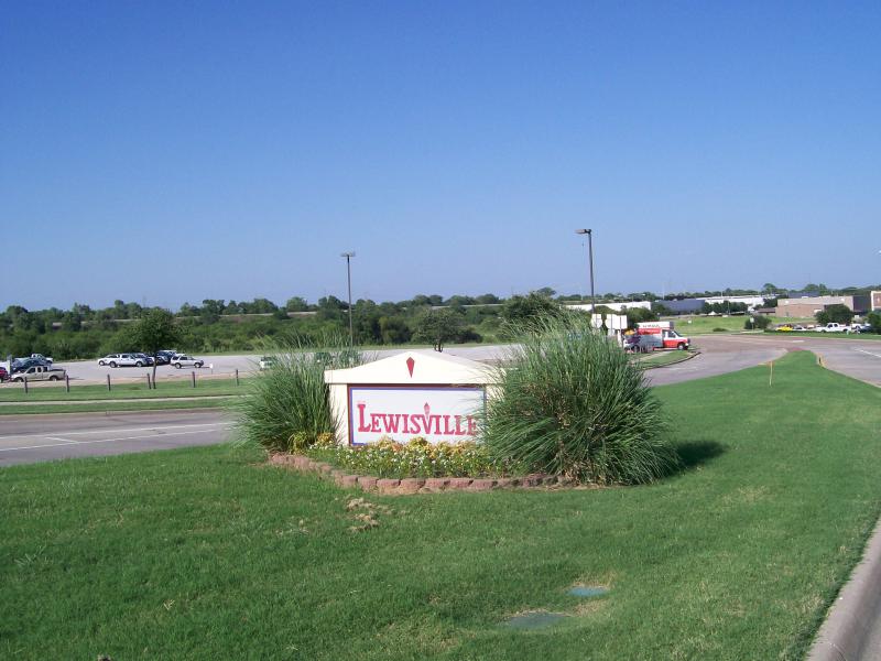  Lewisville entrance sign from west Valley Ridge Pkwy