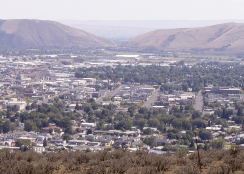  Yakima W A from Lookout Point